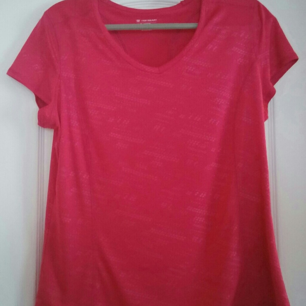 SALE NWOT Dri Fit Tek Gear Activewear Top